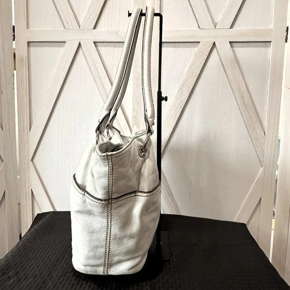 Tignanello Pebbled Leather Tote - Picture 4 of 12